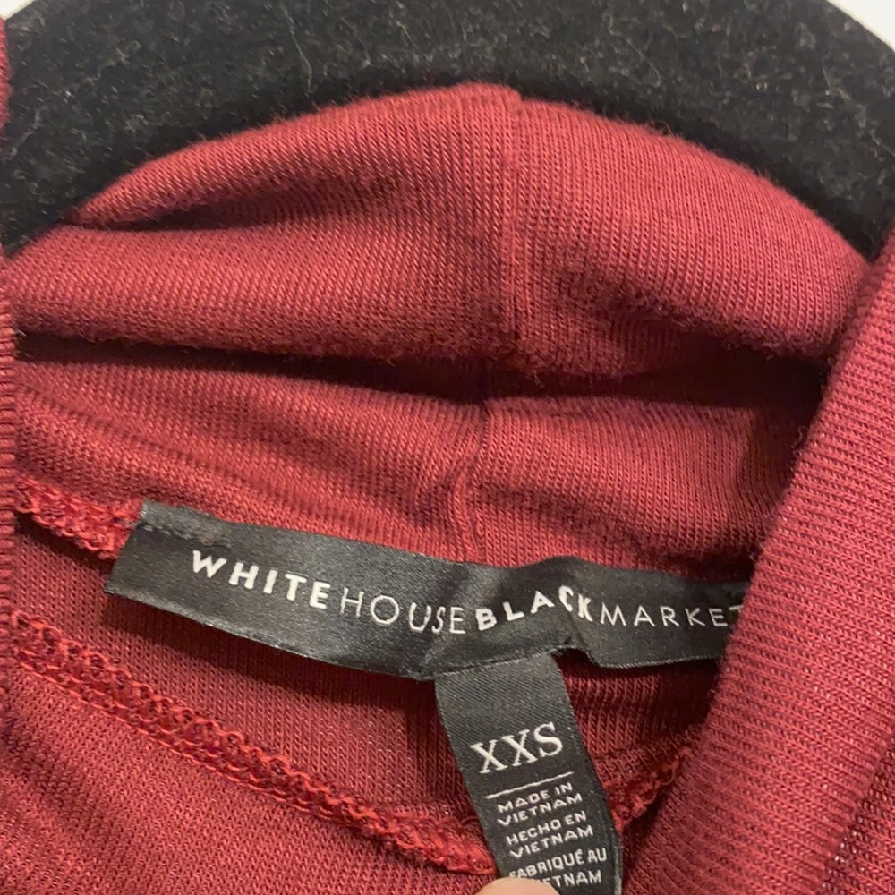 WHBM TURTLENECK - Picture 2 of 2